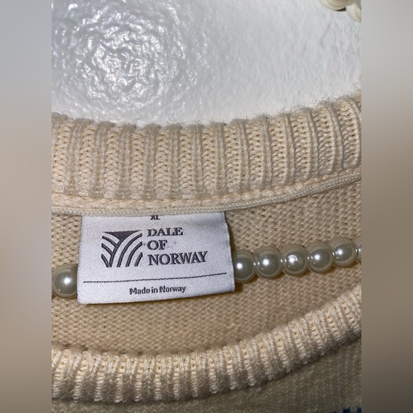 Dale of Norway women’s size XL 100% wool blue and cream sweater - Picture 4 of 6